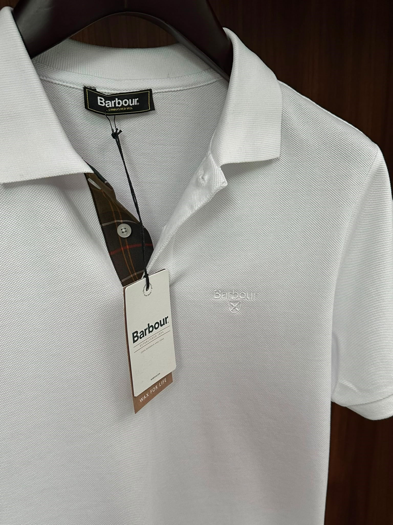 Nakış Logolu Pike Kumaş Yakalı T-Shirt