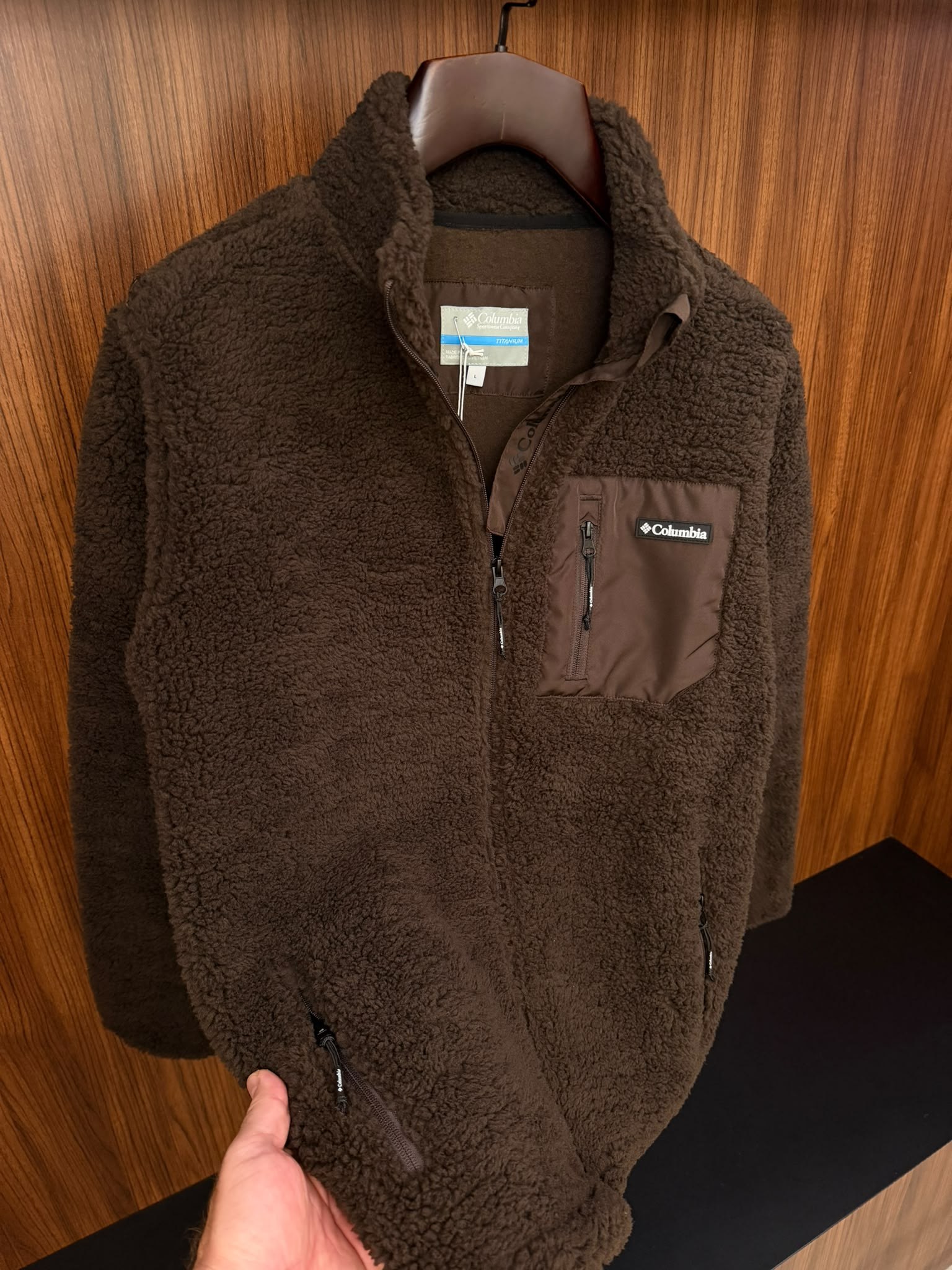 Kabartma Logolu Polar Ceket
