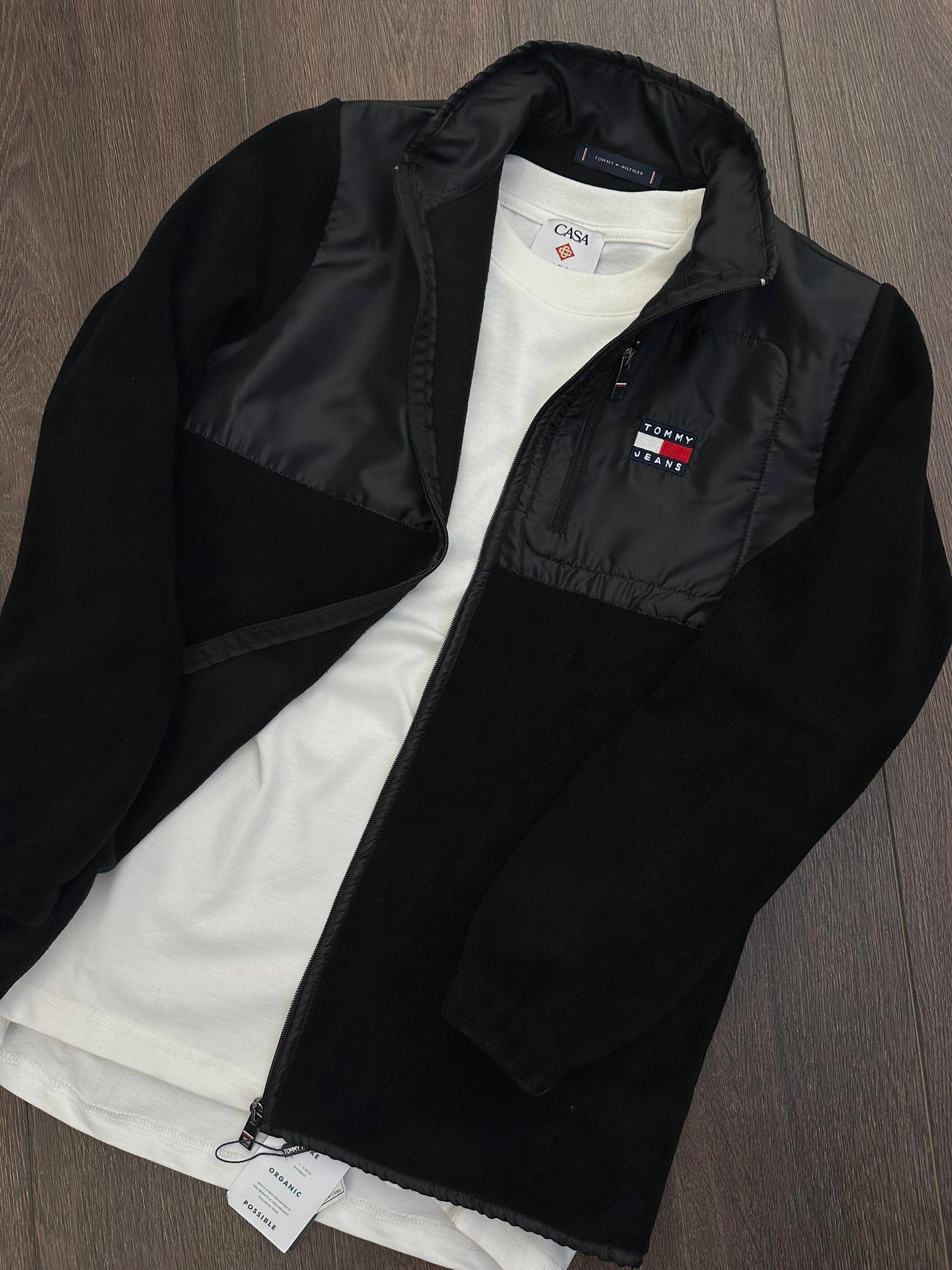 Nakış Logolu Çift Cepli Polar