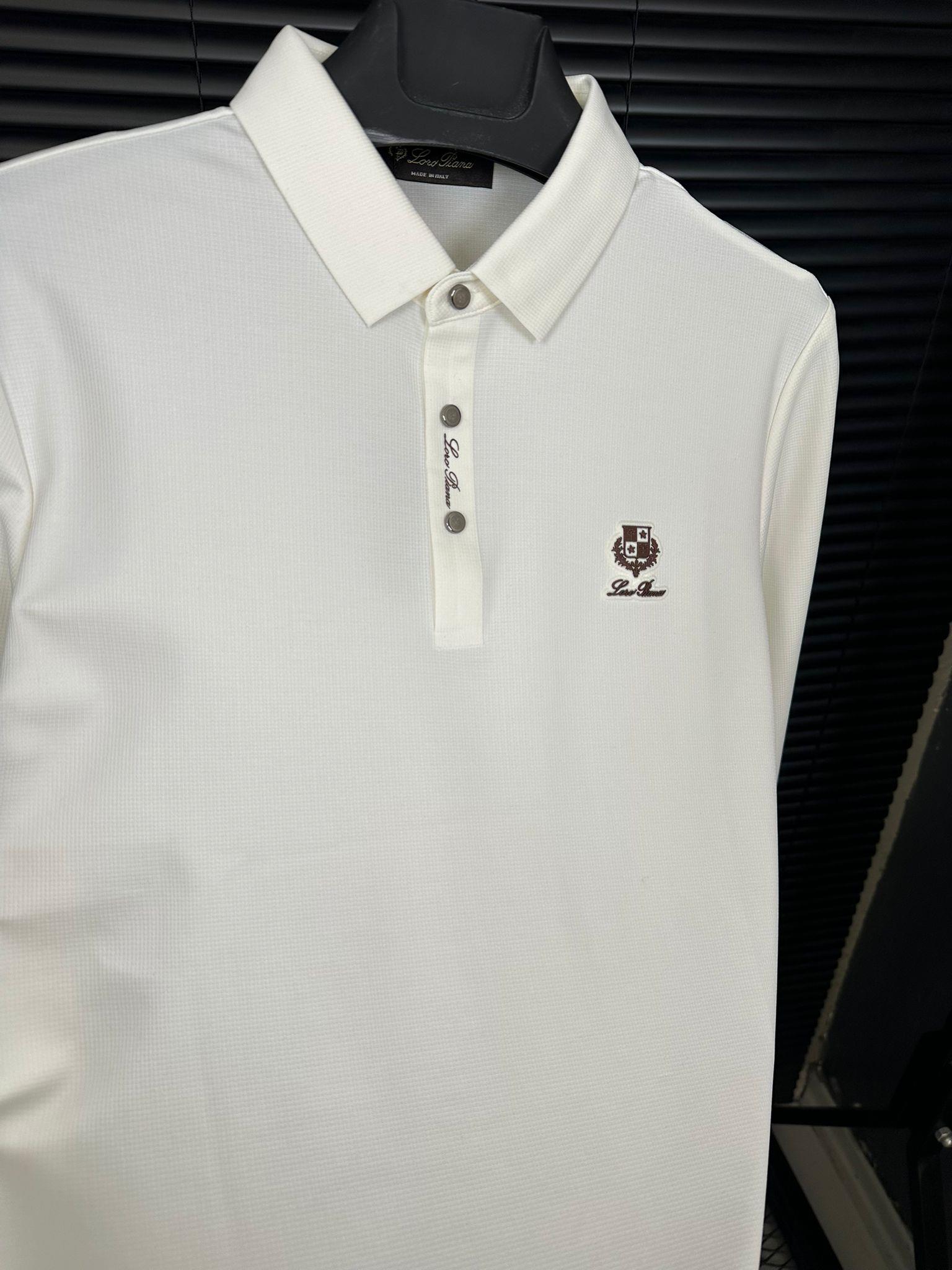 Marka Logolu Yakalı Swaetshirt