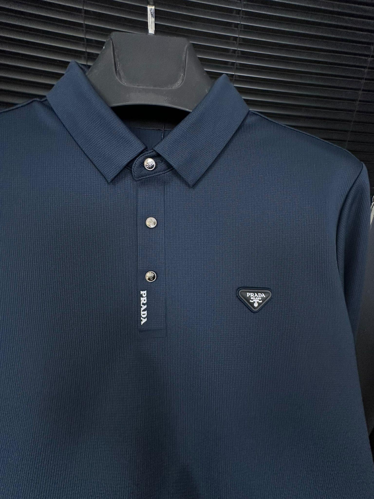 Polyamid Kumaş Kabartma Logolu Yakalı Sweatshirt