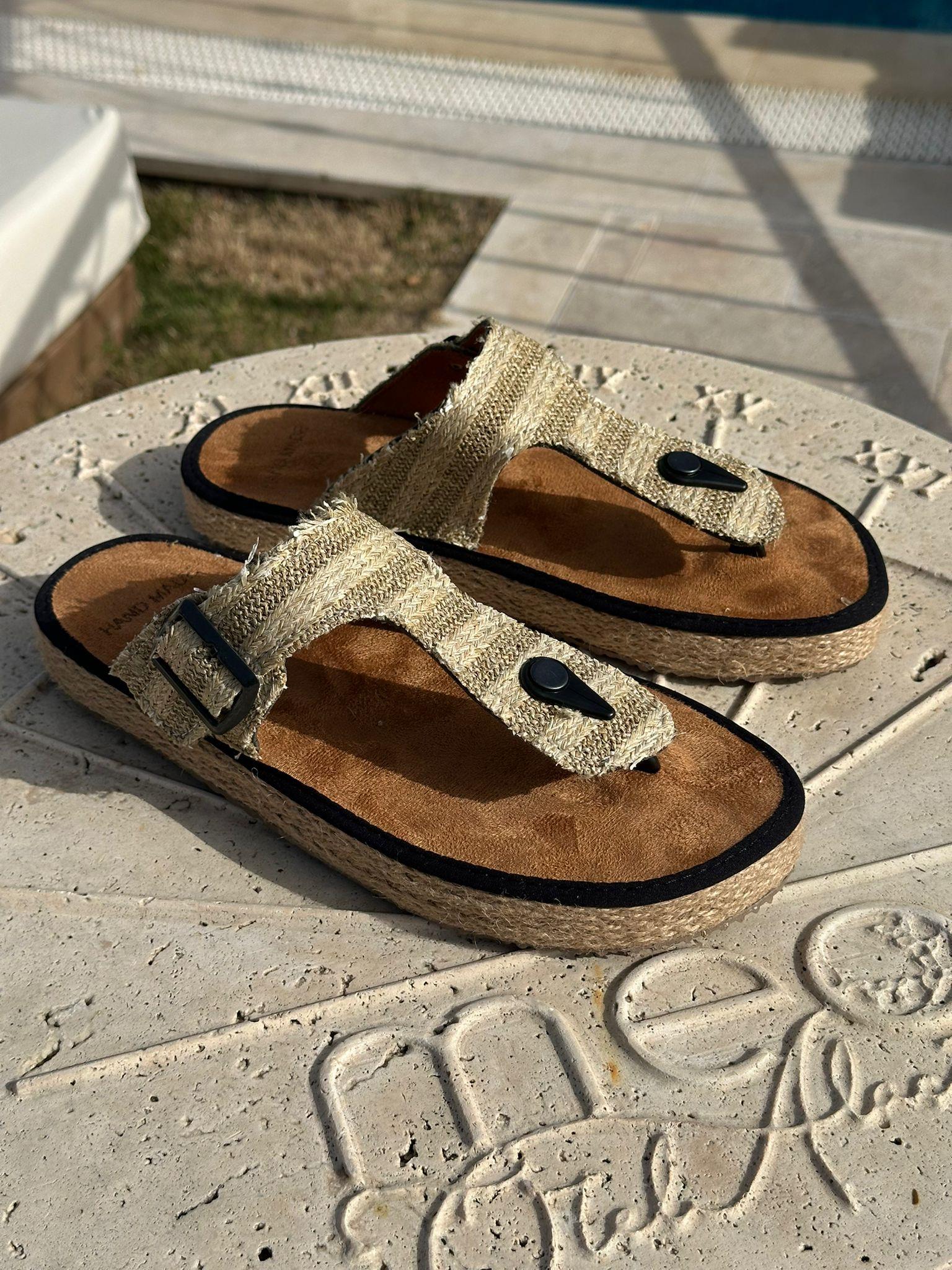 Hasır Taban Parmak Arası Terlik