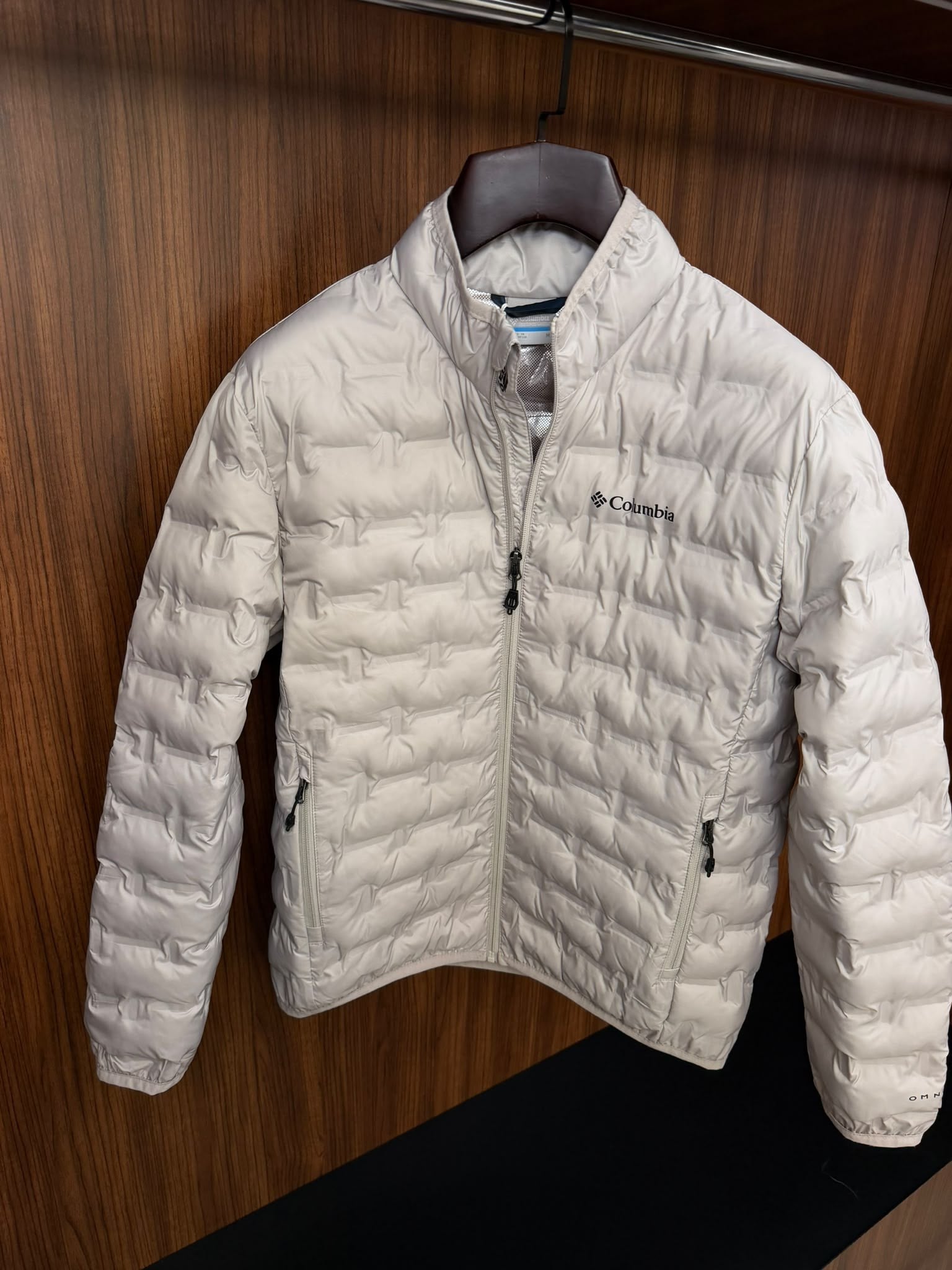 Hafif Dolgulu Omni Heat Termal Şişme Mont