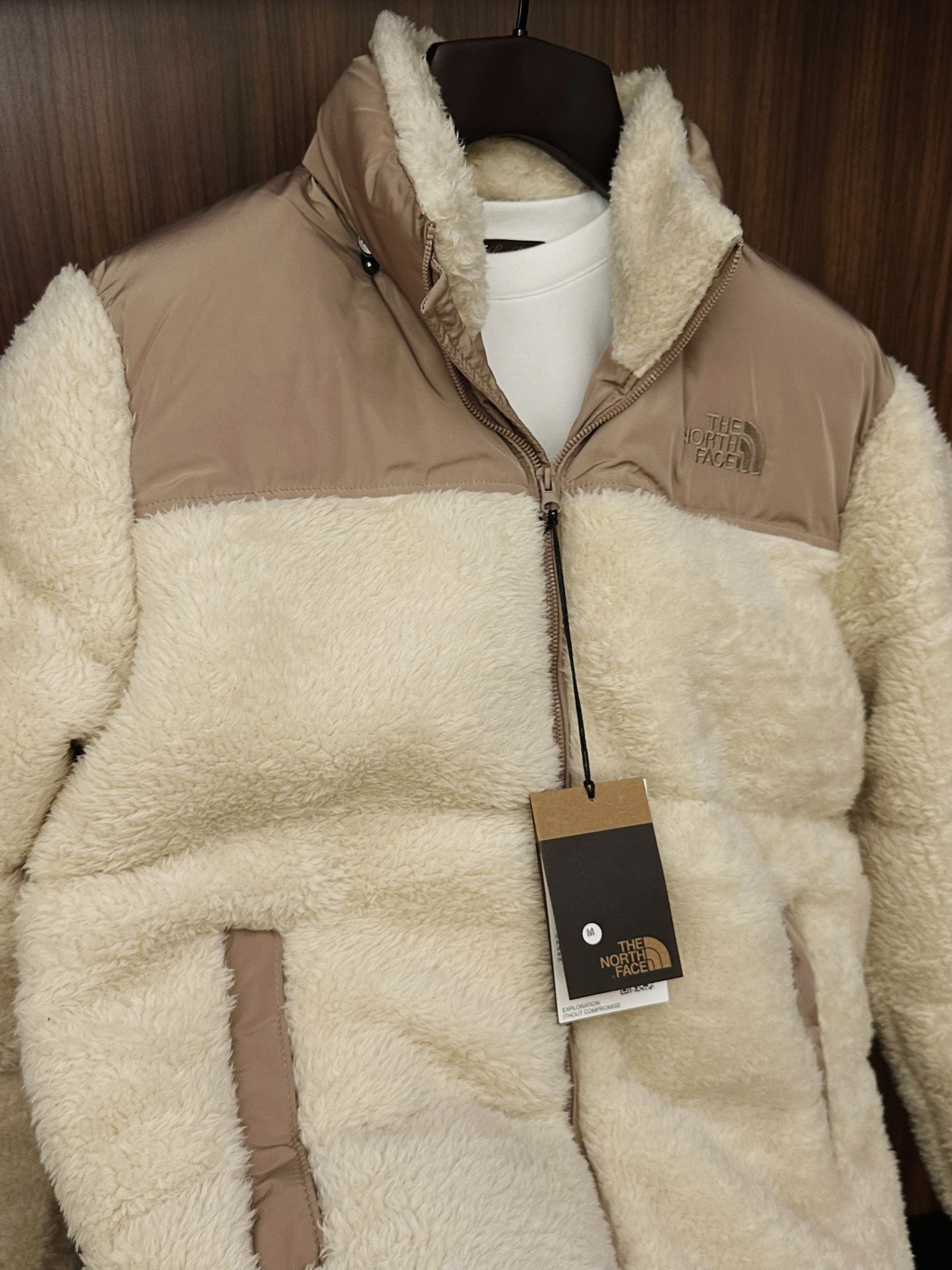 Nakış Logolu Gizli Kapşonlu Astarlı Polar Mont
