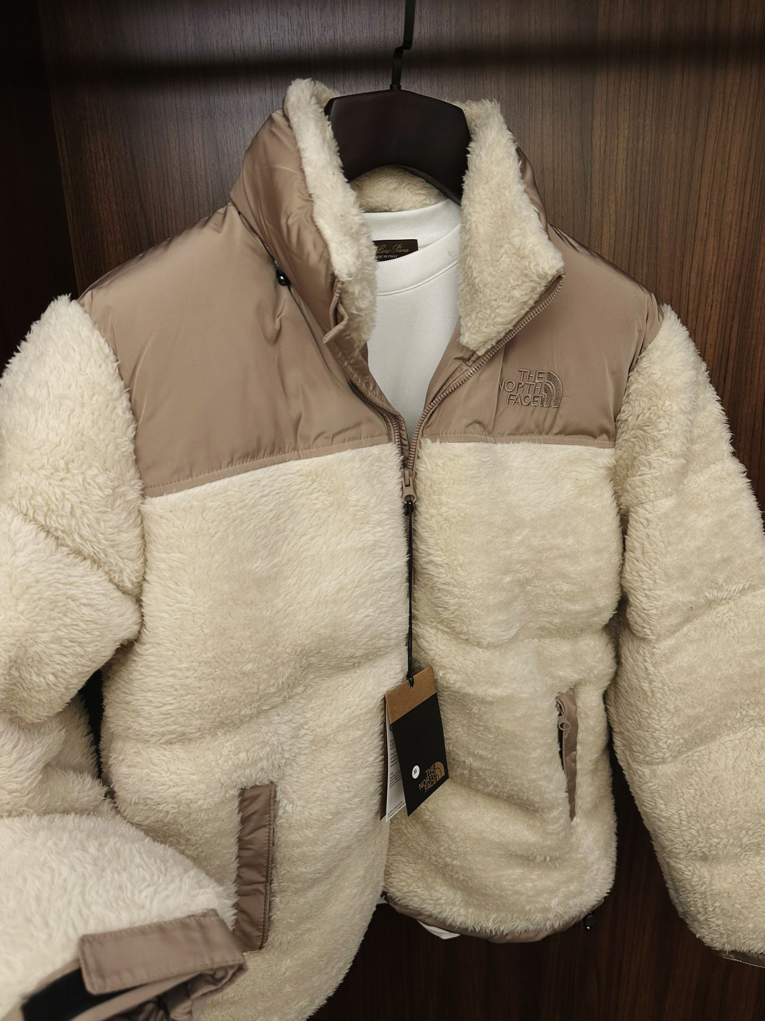 Nakış Logolu Gizli Kapşonlu Astarlı Polar Mont