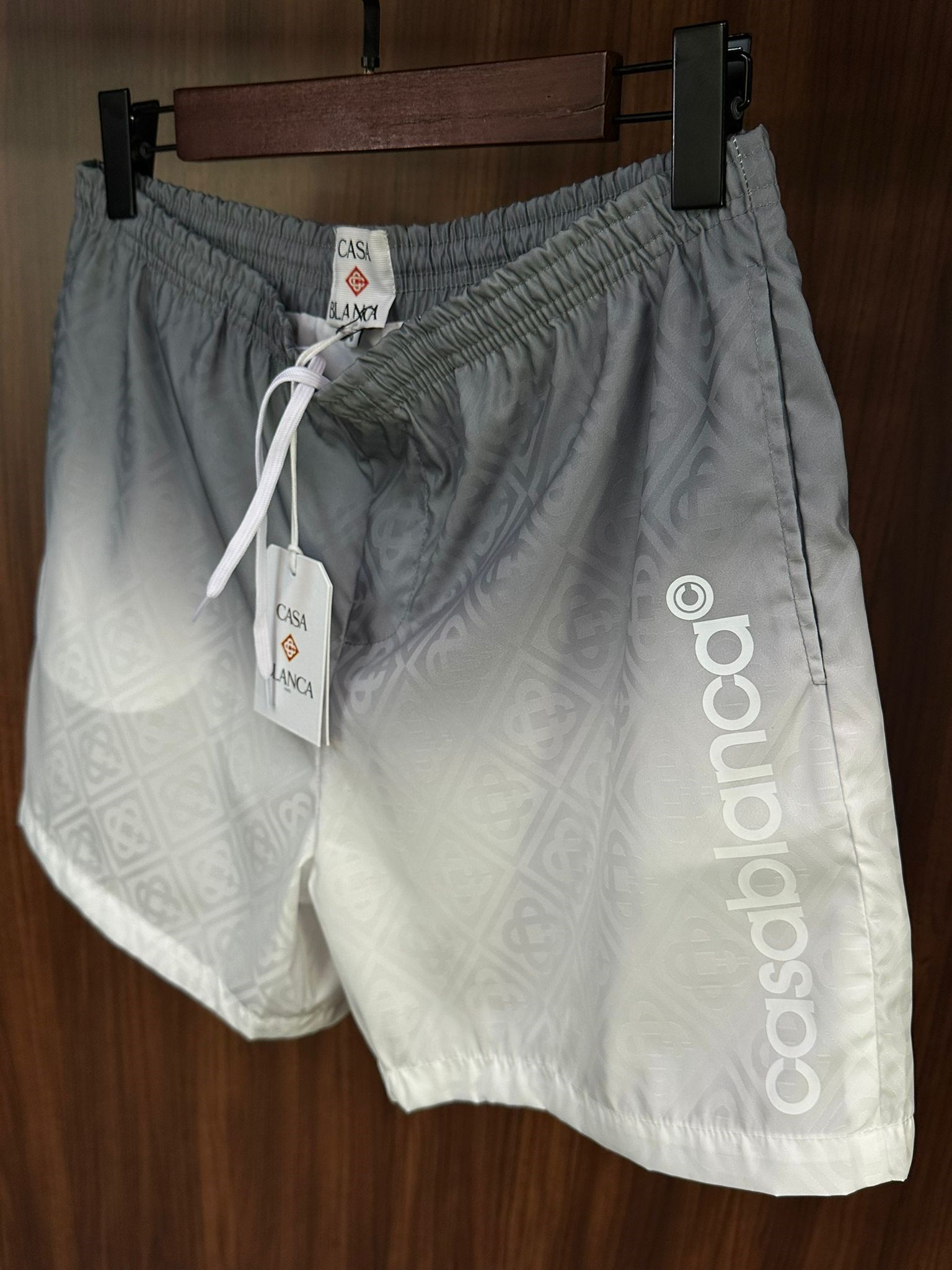 Jacquard Printed Yazılı Deniz Şortu
