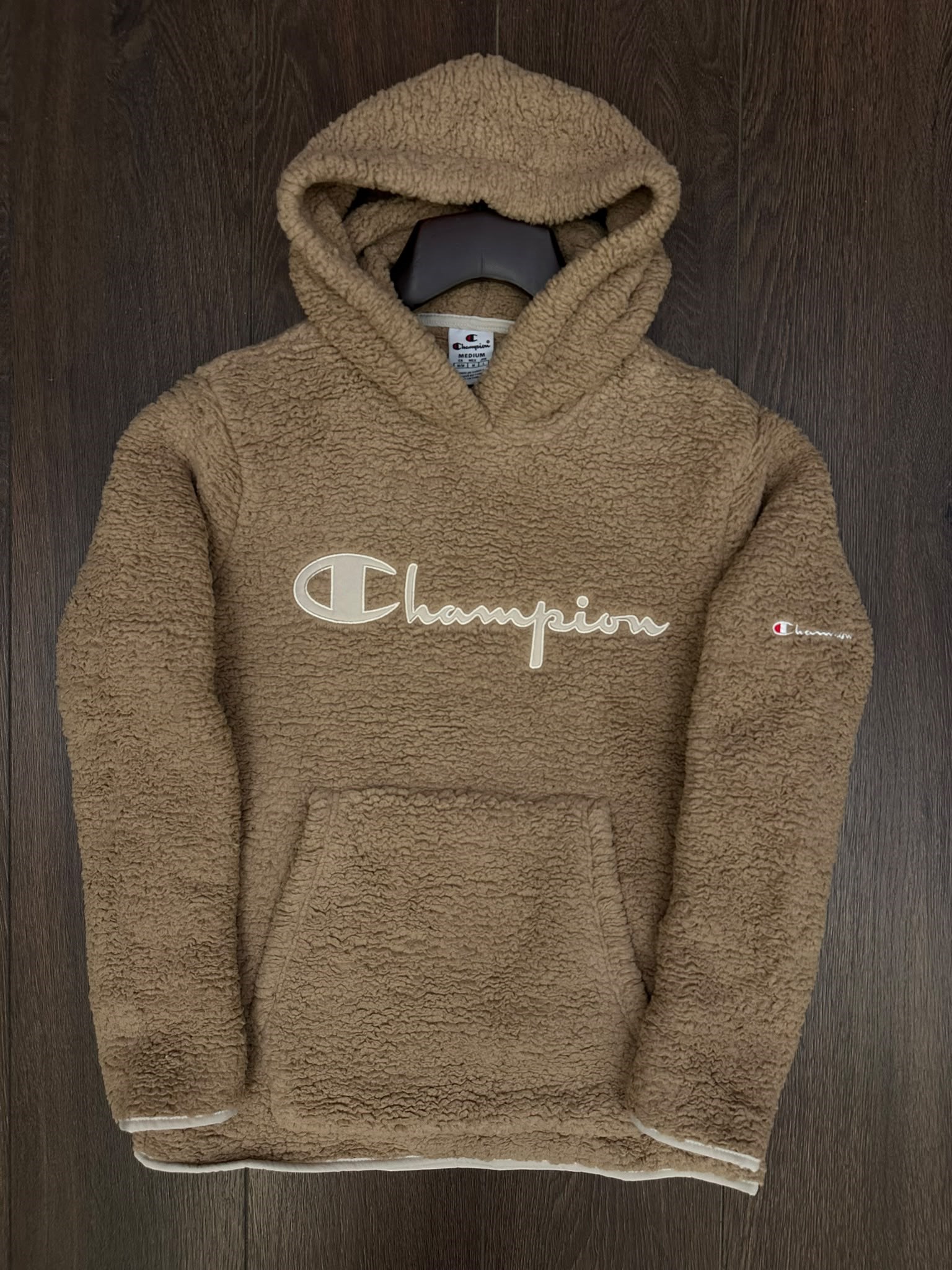 Gögüs Nakış Logolu Peluş Hoddie