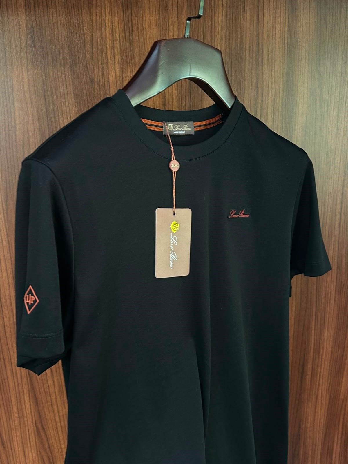 Nakış İşlemeli Bisiklet Yaka T-Shirt