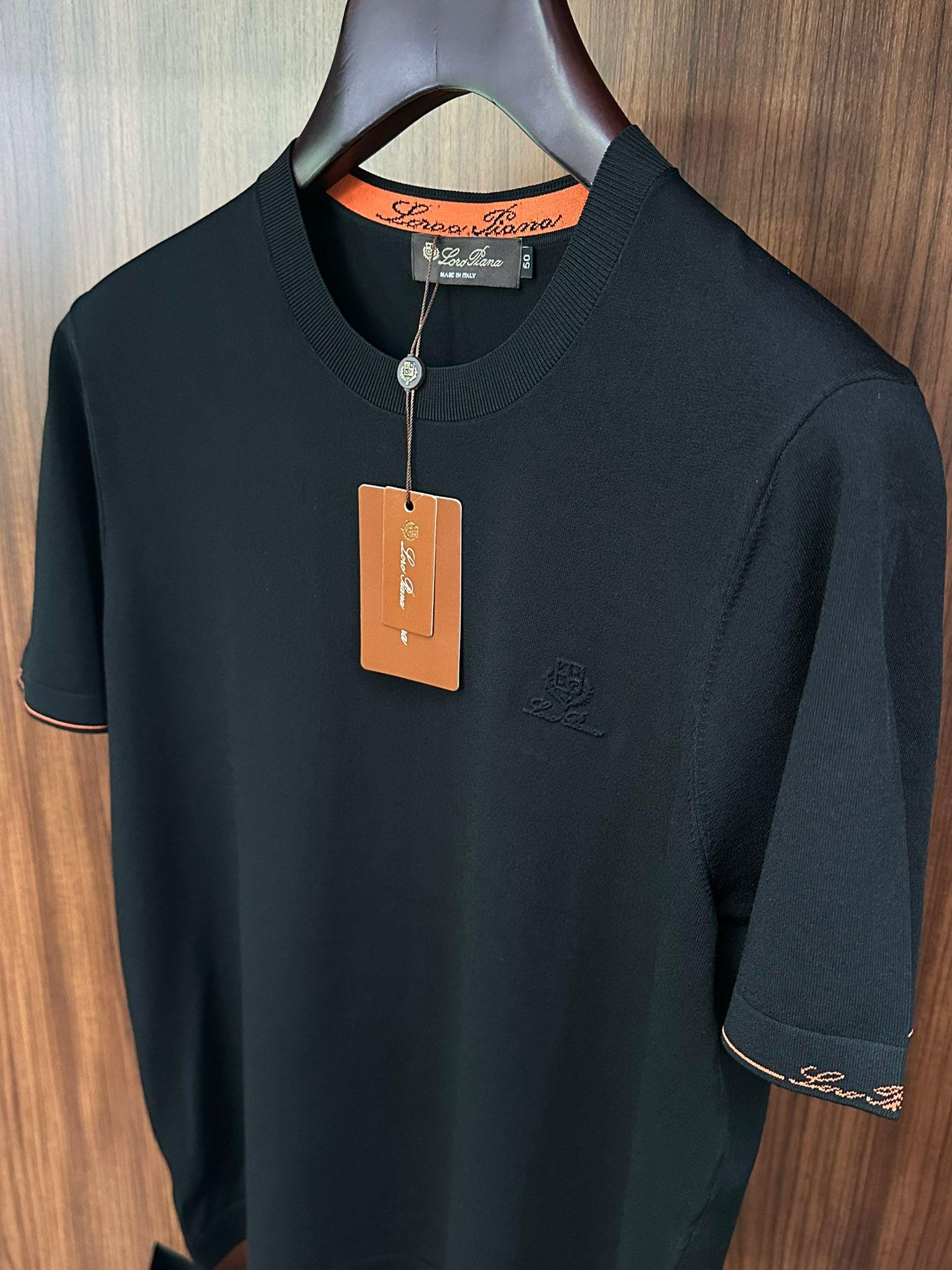 Göğüs Kabartma Logolu Triko T-Shirt