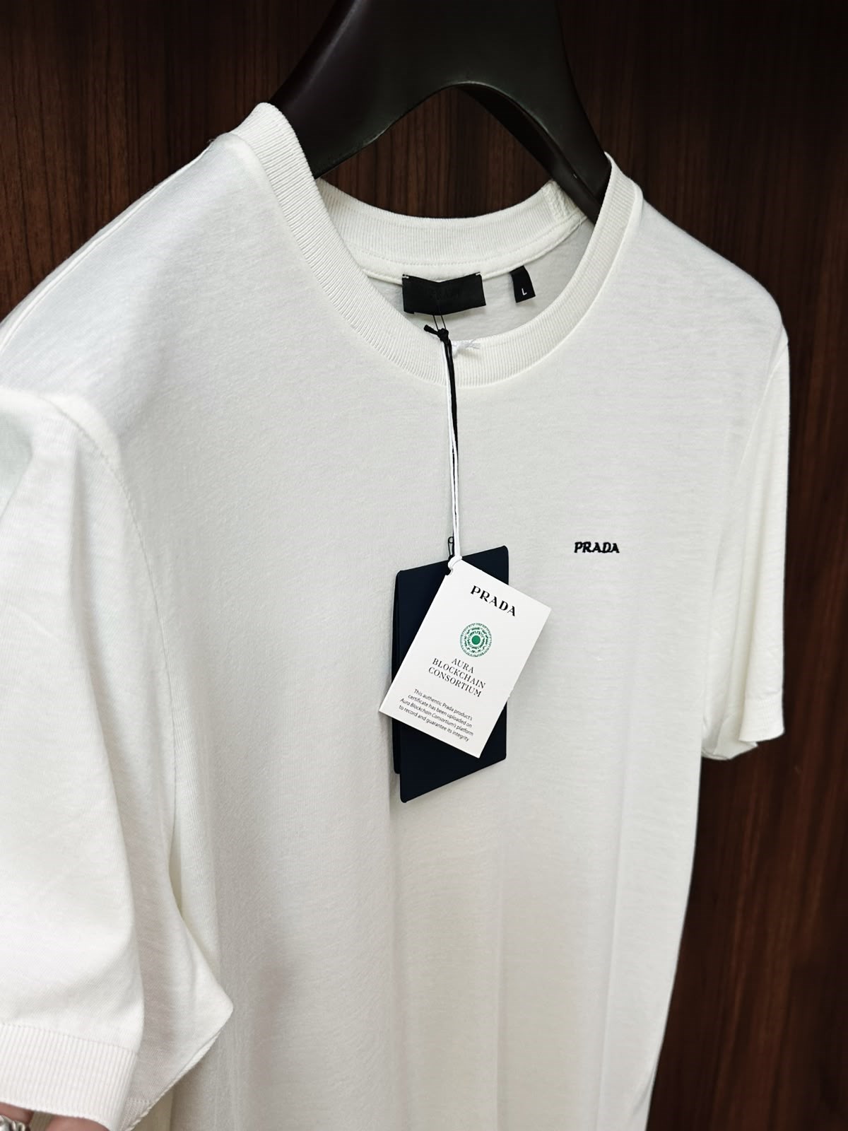 Nakış Logolu Kaşmir Kumaş T-Shirt