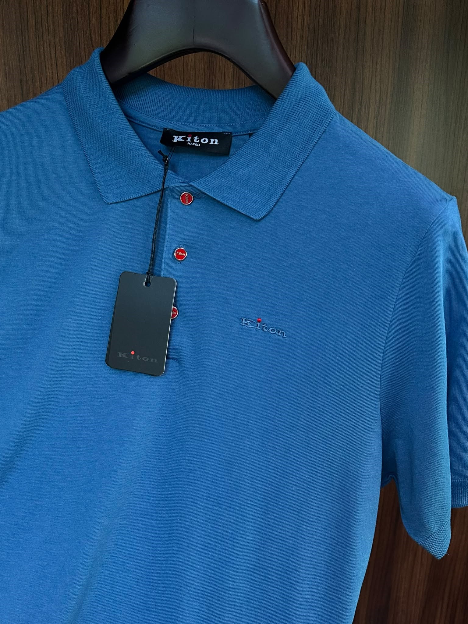 Nakış Logolu Kaşmir Kumaş Yakalı T-Shirt