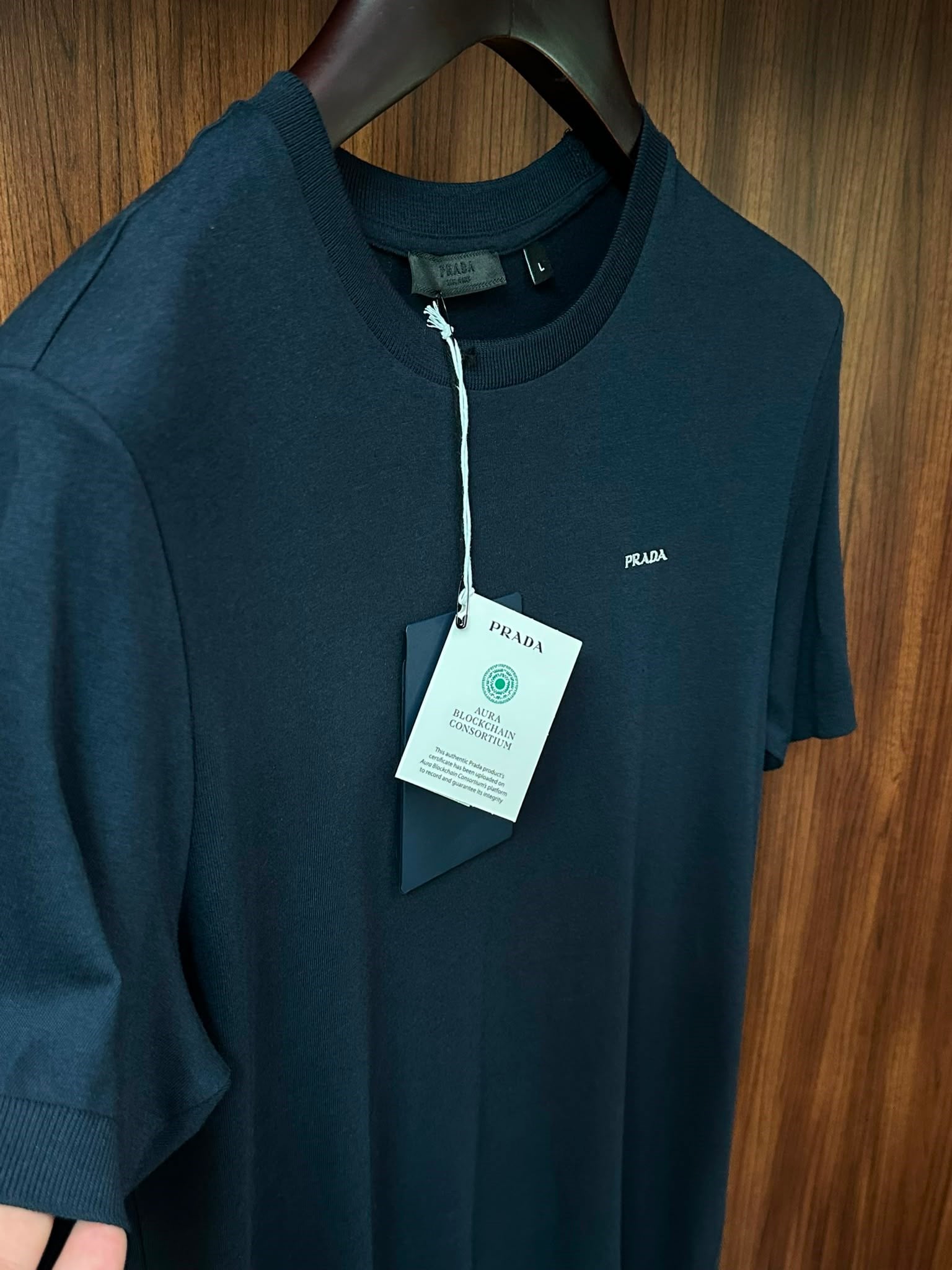 Nakış Logolu Kaşmir Kumaş T-Shirt