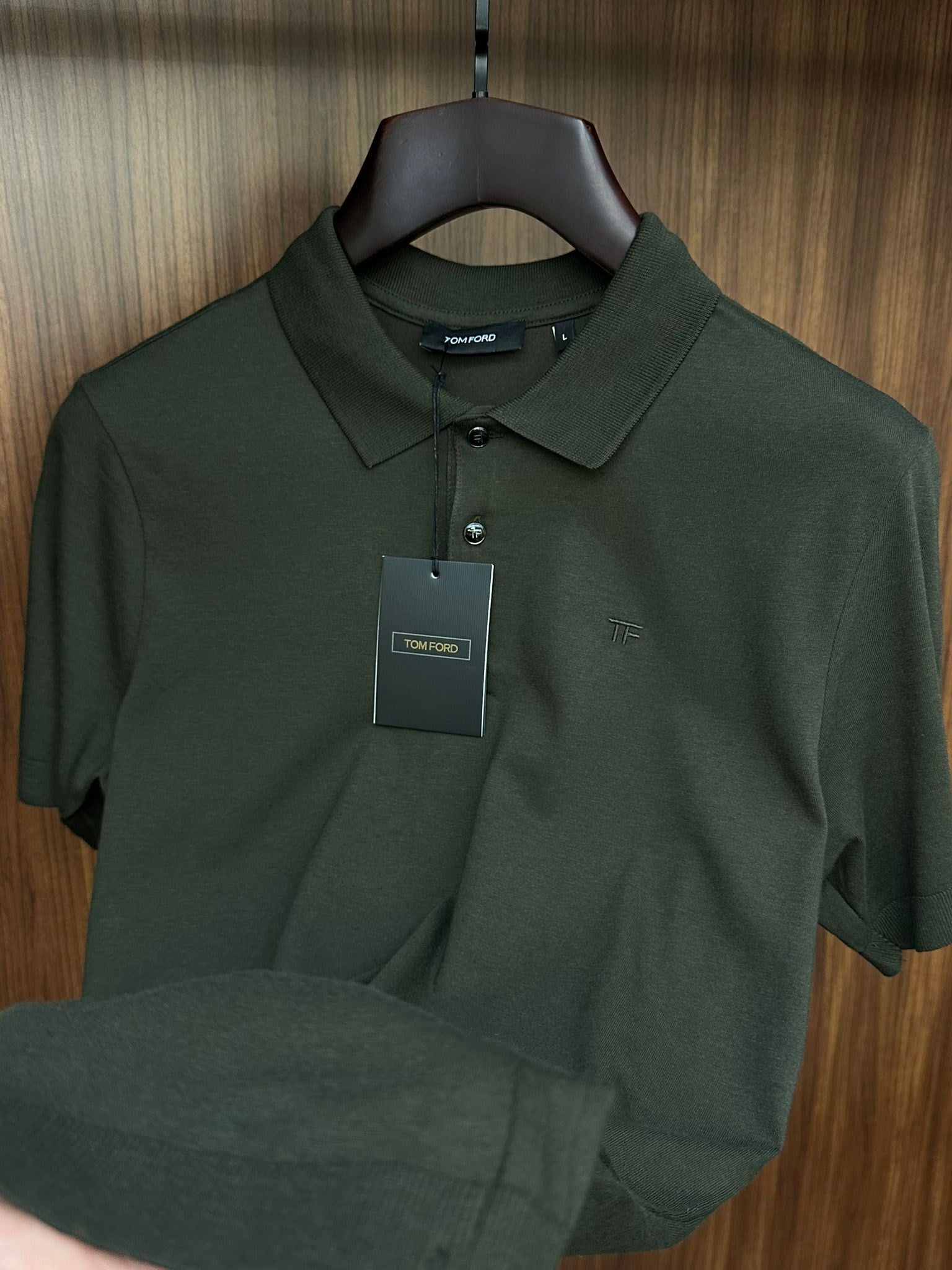 Nakış Logolu Kaşmir Kumaş Yakalı T-Shirt