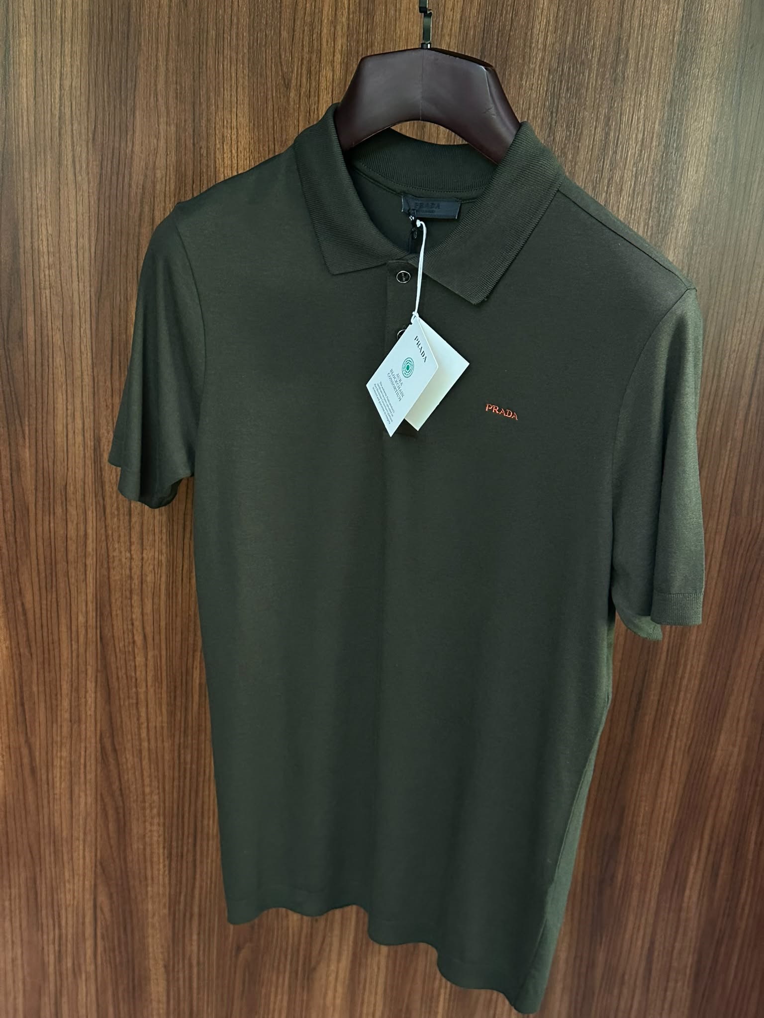 Nakış Logolu Kaşmir Kumaş Yakalı T-Shirt