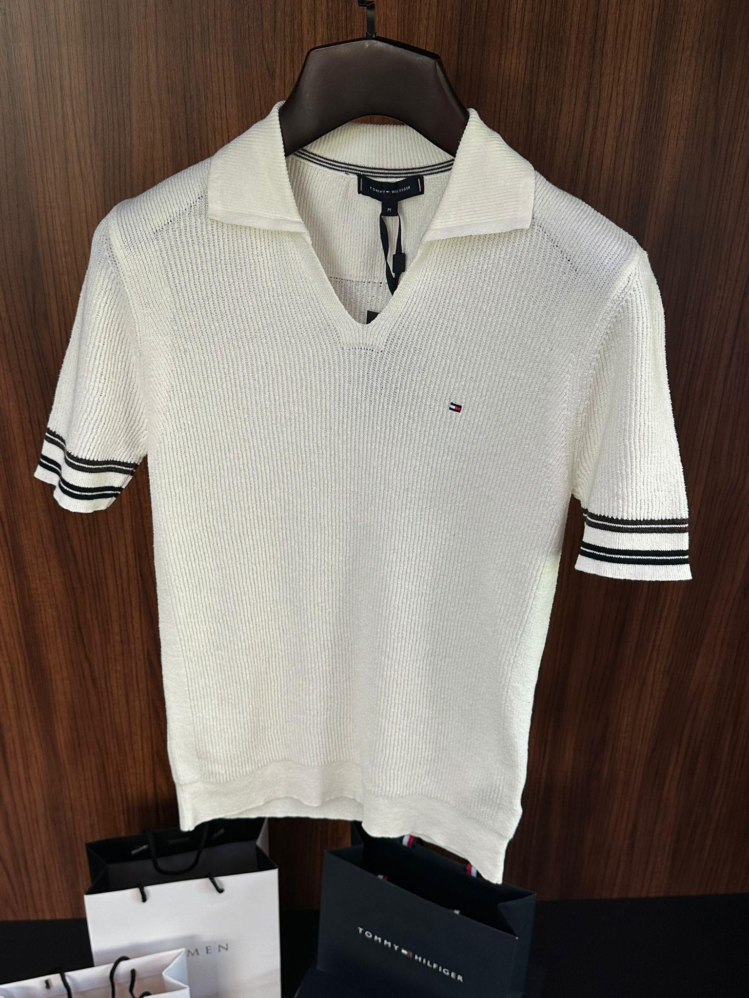 Nakış Logolu Kol Şerit Çizgili Örme Triko T-Shirt