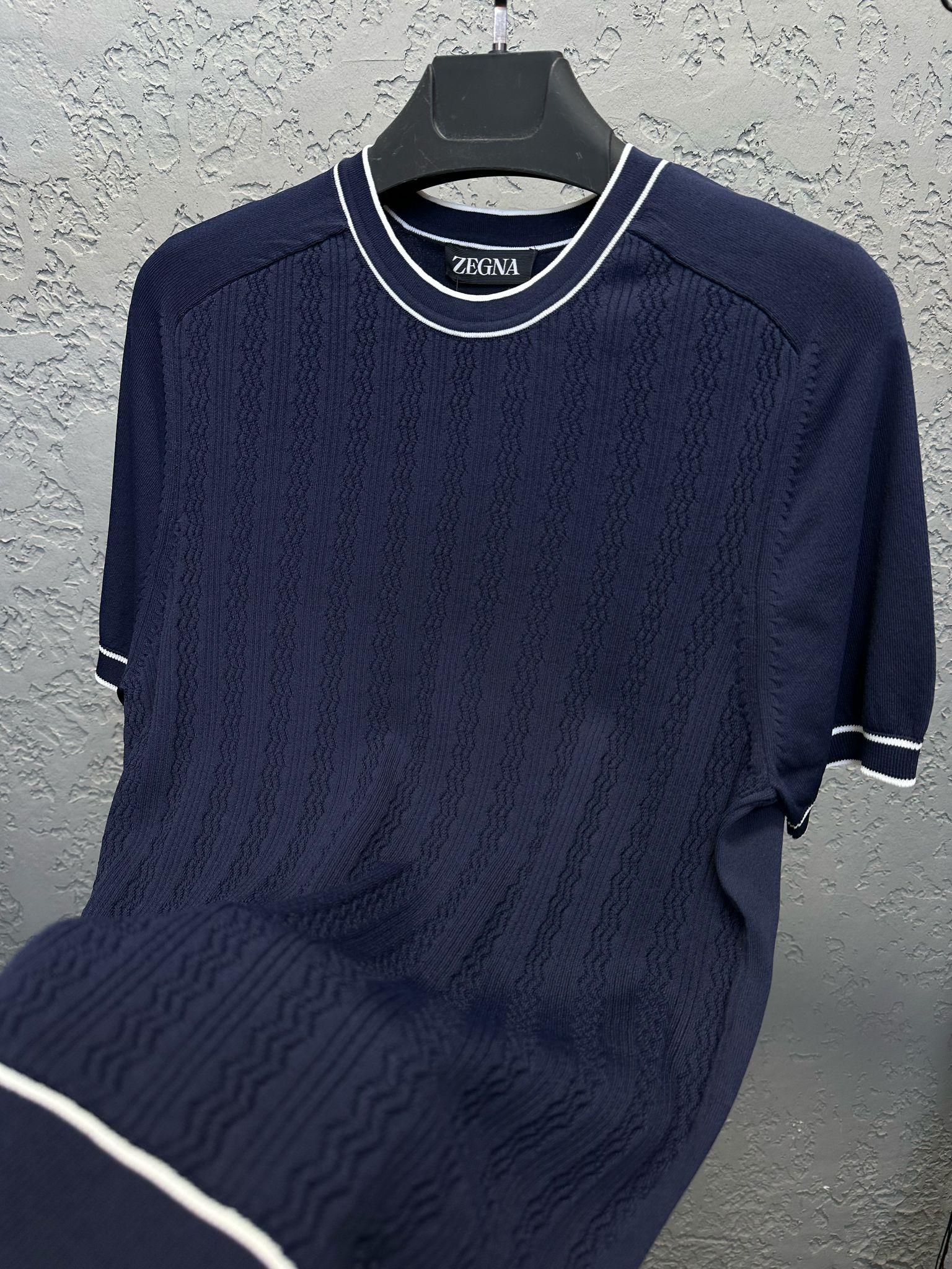 Tonaton Desenli Şerit Detaylı %100 Triko T-Shirt