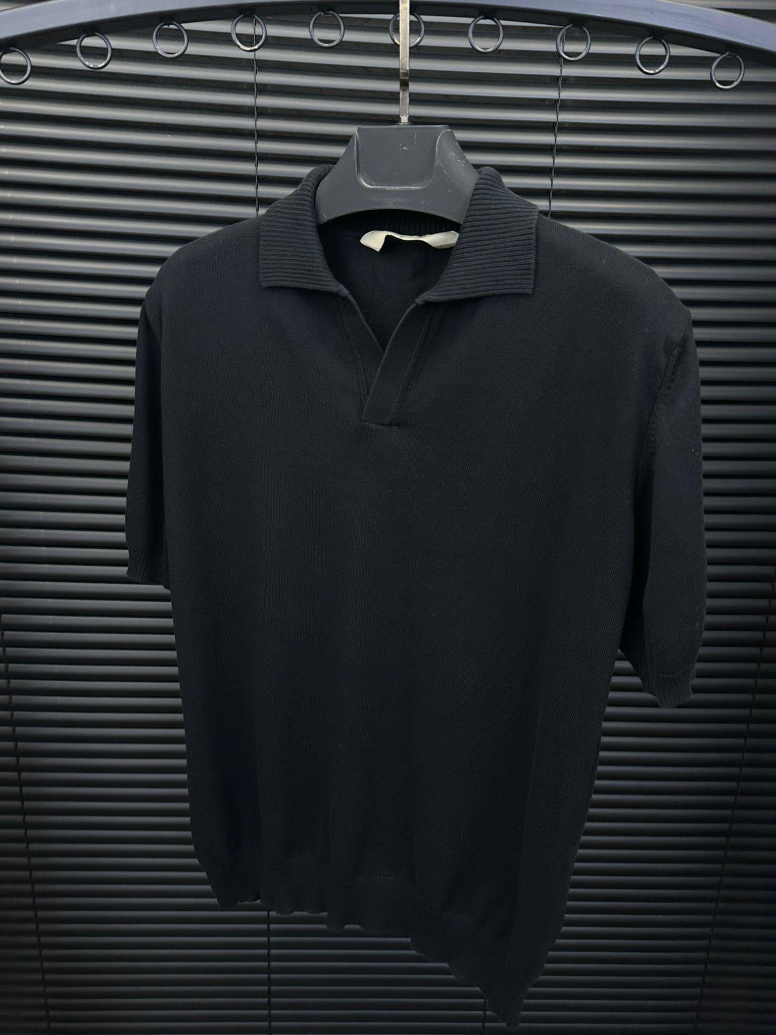 Triko Kumaş Yakalı T-Shirt