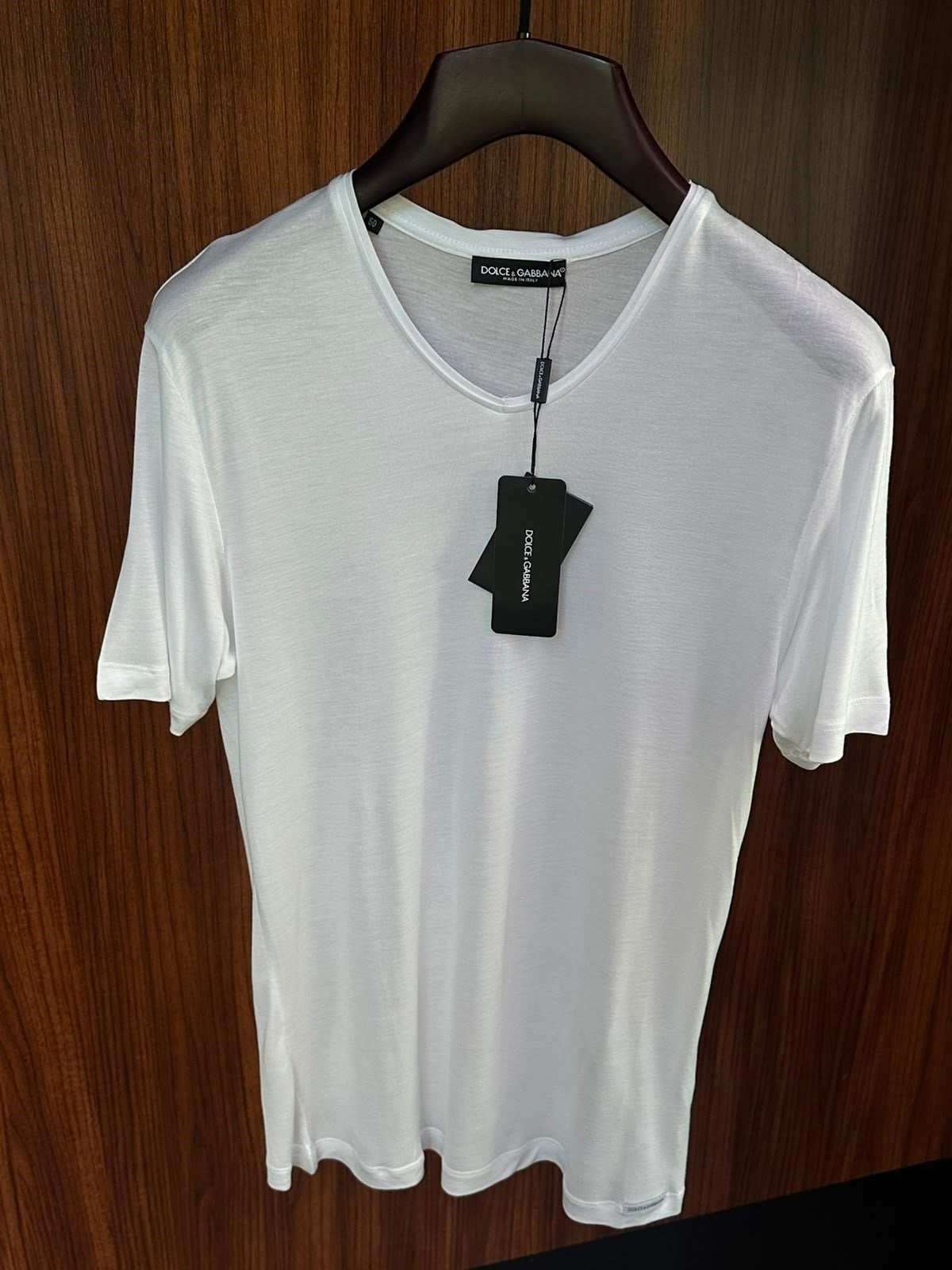 Kesik Yaka Detaylı Basic V Yaka T-Shirt
