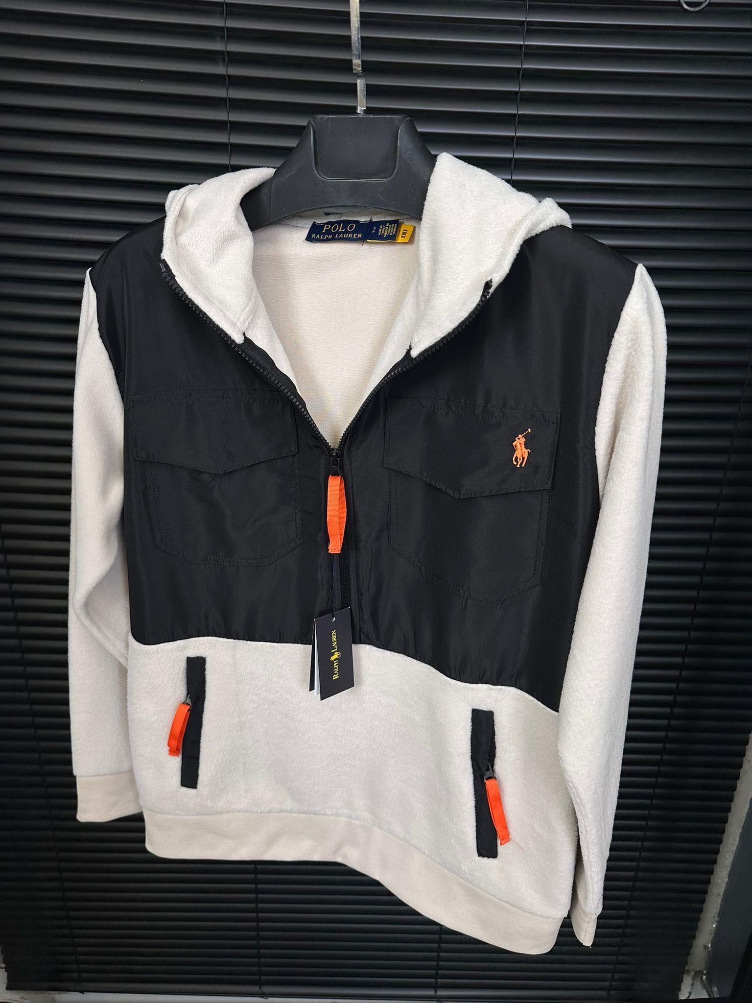 Nakış Logolu Kapşonlu Yarım Fermuarlı Sweatshirt