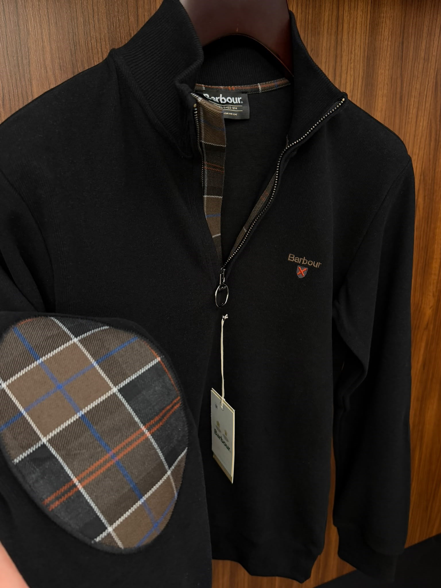 Nakış Logolu Yama Detaylı Yarım Fermuarlı Selanik Sweatshirt