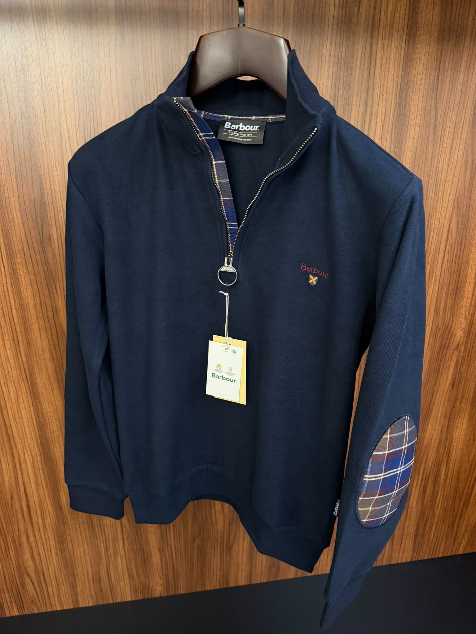 Nakış Logolu Yama Detaylı Yarım Fermuarlı Selanik Sweatshirt