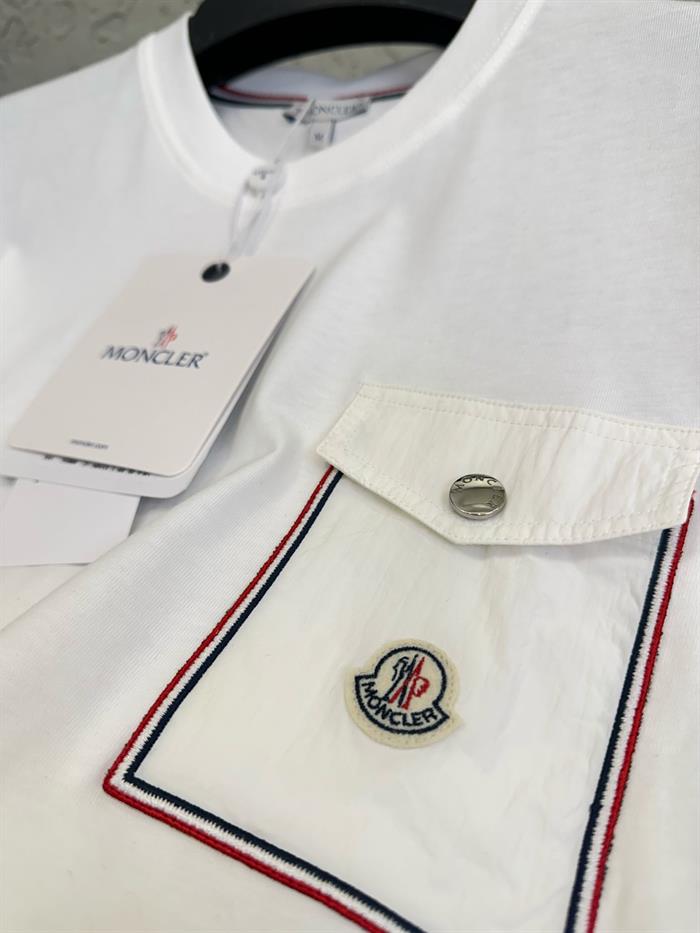 Cep Detaylı Logolu Basic T-Shirt