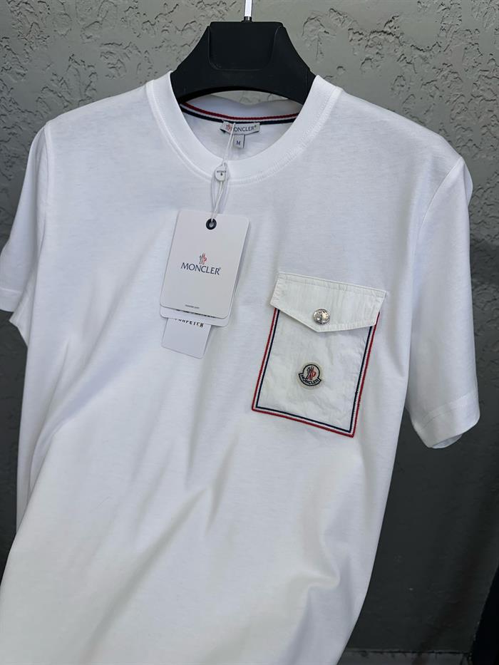 Cep Detaylı Logolu Basic T-Shirt