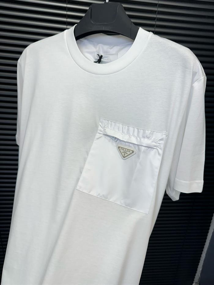 Cep Detaylı Metal Armalı Basic T-Shirt - Beyaz