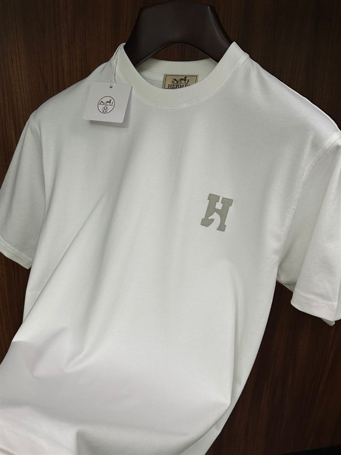 Cheval Plastik Logo T-Shirt