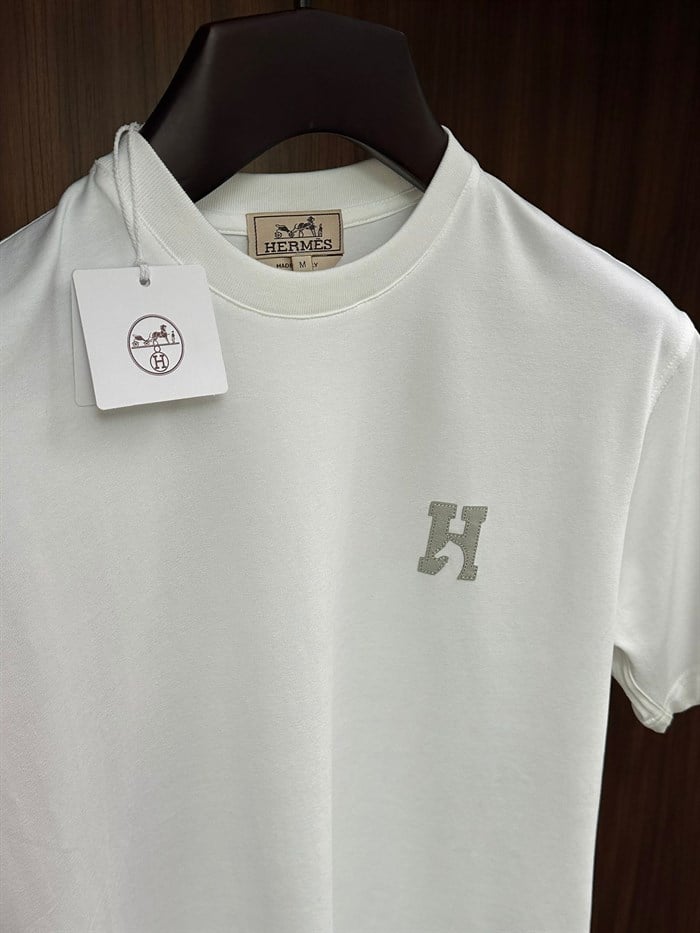 Cheval Plastik Logo T-Shirt