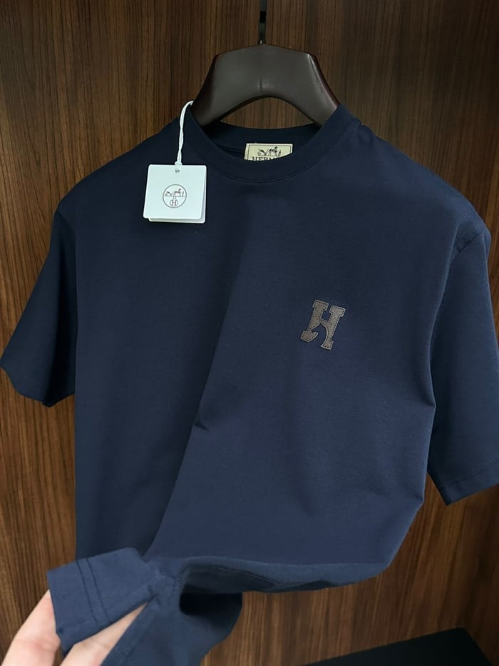 Cheval Plastik Logo T-Shirt