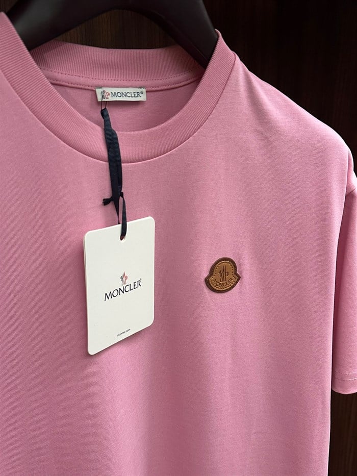 Deri Logolu Bisiklet Yaka T-Shirt