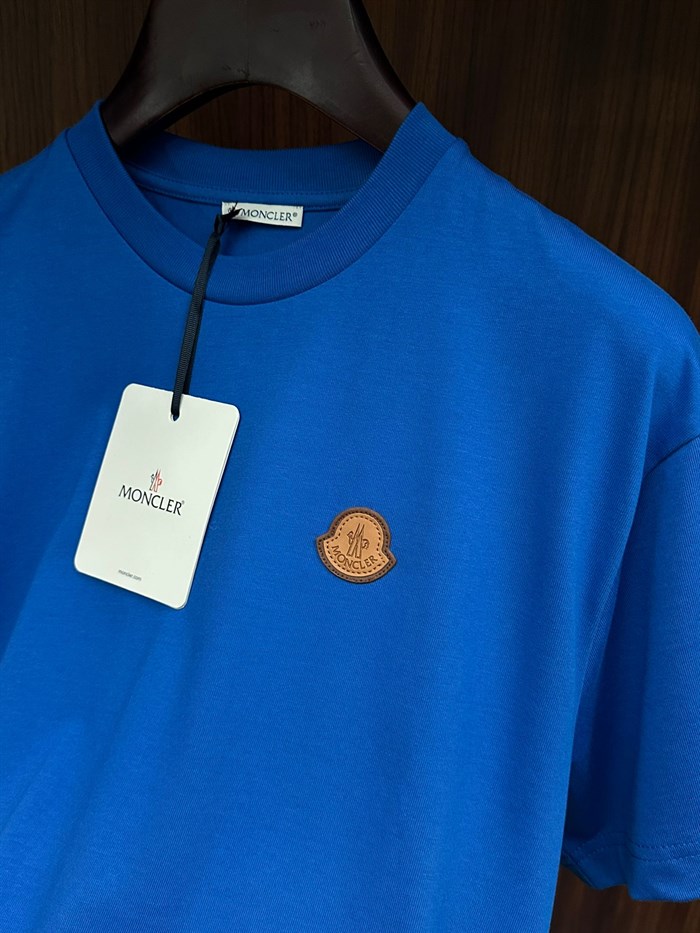 Deri Logolu Bisiklet Yaka T-Shirt
