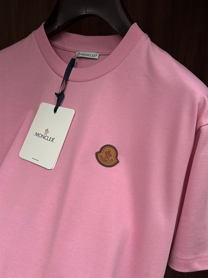 Deri Logolu Bisiklet Yaka T-Shirt