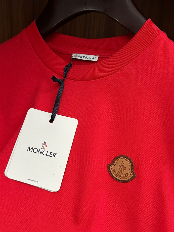Deri Logolu Bisiklet Yaka T-Shirt