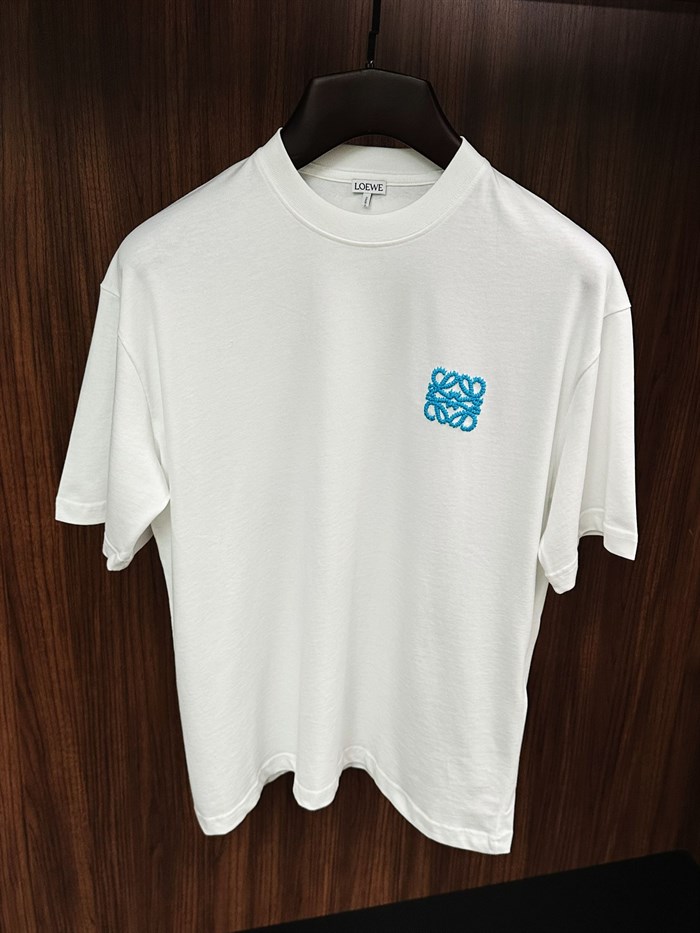 Göğüs İplik Logolu Bisiklet Yaka T-Shirt