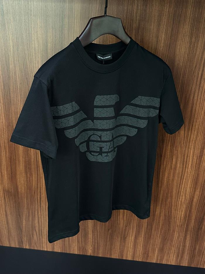 Göğüs Kabartma Logolu T-shirt