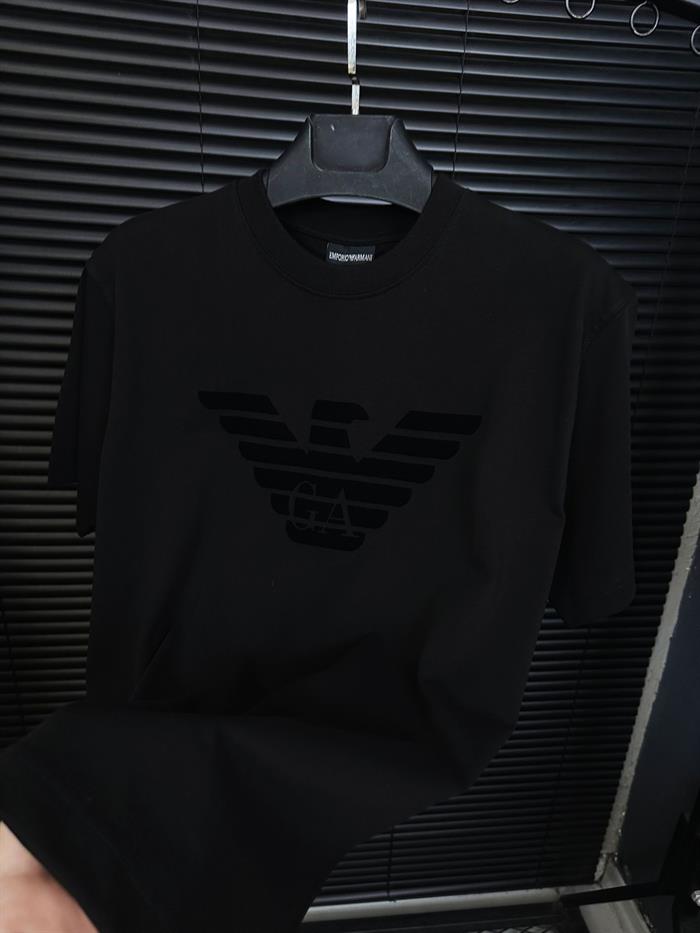 Göğüs Kabartma Logolu T-shirt