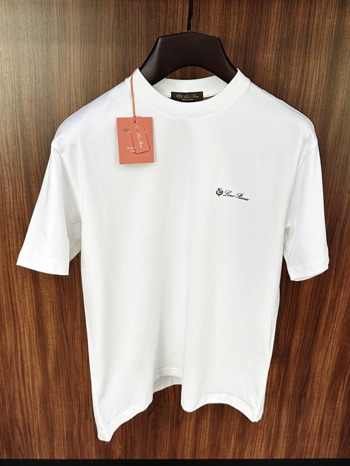 Göğüs Marka Yazılı Bisiklet Yaka T-Shirt