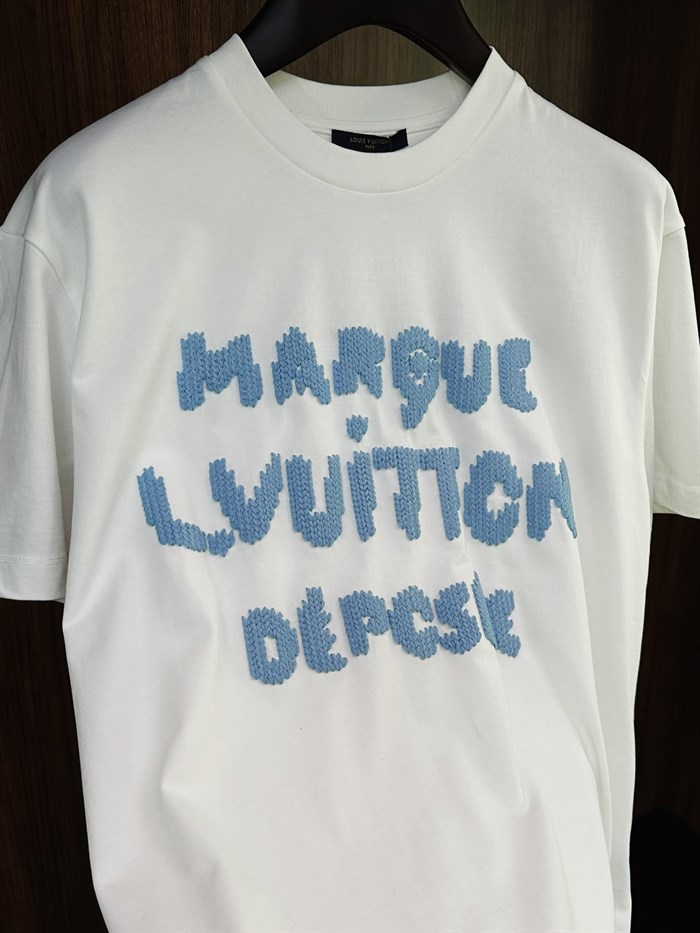 Göğüs Nakış Logolu Bisiklet Yaka T-Shirt