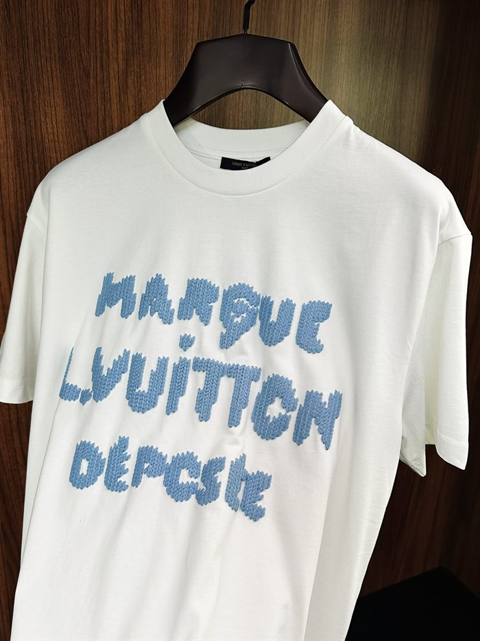 Göğüs Nakış Logolu Bisiklet Yaka T-Shirt