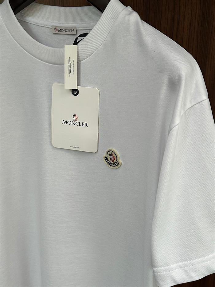 Göğüs Nakış Logolu T-Shirt