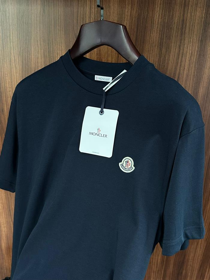 Göğüs Nakış Logolu T-Shirt