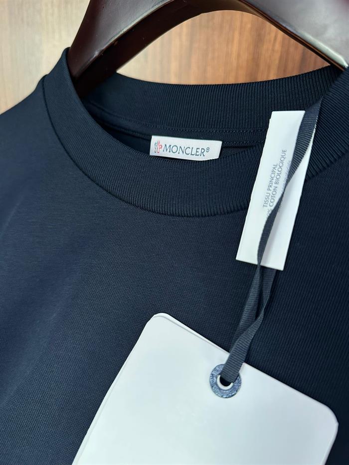 Göğüs Nakış Logolu T-Shirt