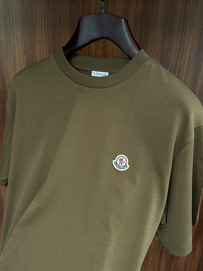 Göğüs Nakış Logolu T-Shirt