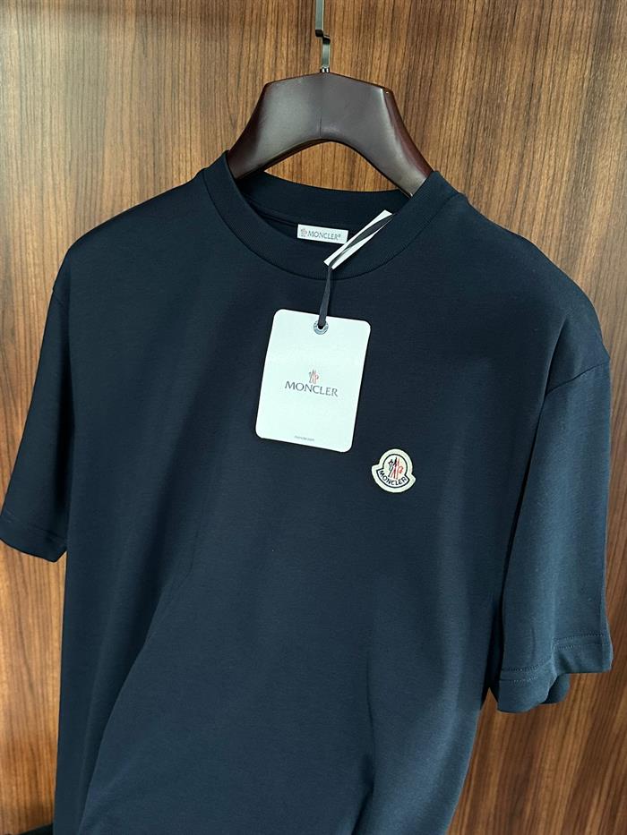 Göğüs Nakış Logolu T-Shirt