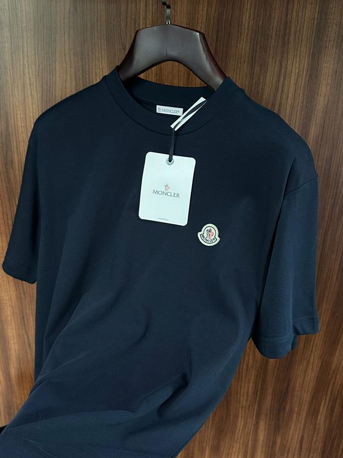 Göğüs Nakış Logolu T-Shirt