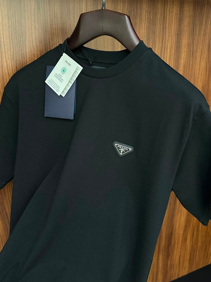 Göğüs Tonaton Metal Logolu T-Shirt
