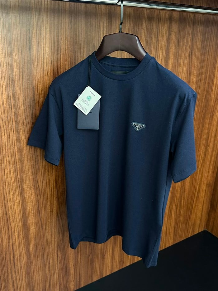 Göğüs Tonaton Metal Logolu T-Shirt