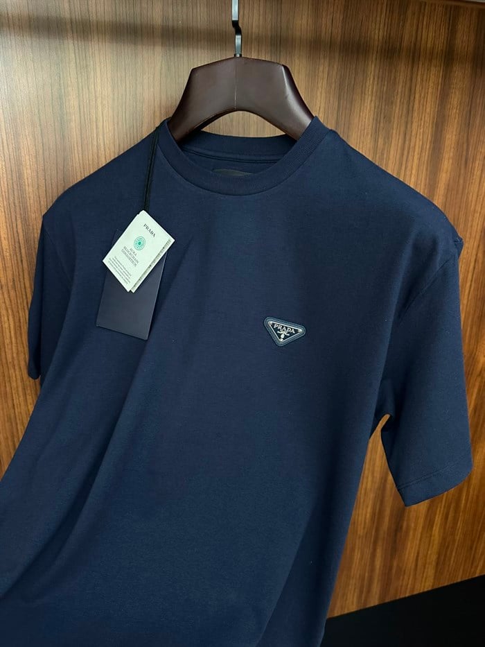 Göğüs Tonaton Metal Logolu T-Shirt